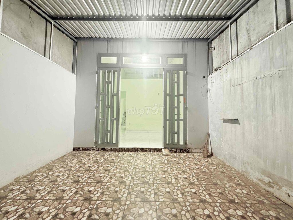 Bán nhà ngon Đông Hưng Thuận, Ngay chợ Cây Sộp, 62m2, Giá 3.35 Tỷ