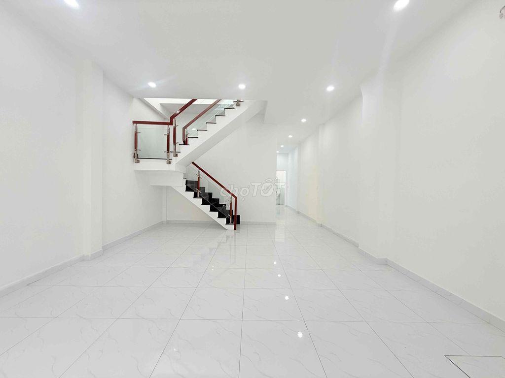 Bán nhà HẺM XE HƠI, Huỳnh Thị Hai, ngã 4 Tô Ký, DT 81m2, Giá 3.49 Tỷ