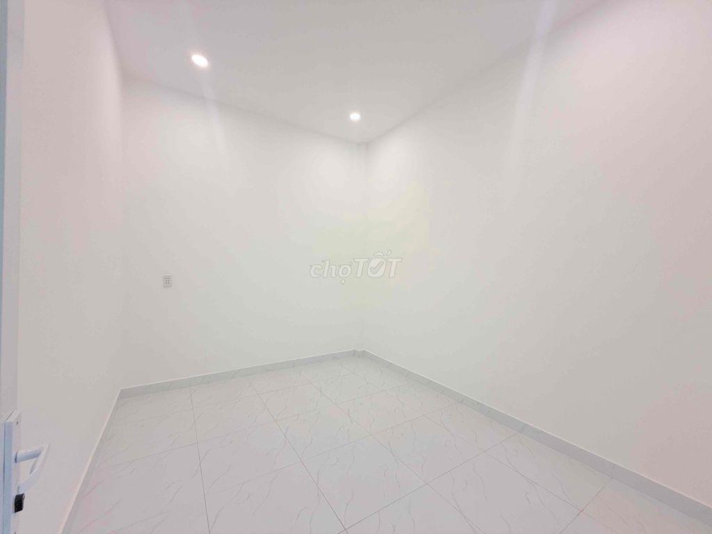 Bán nhà HẺM XE HƠI, Huỳnh Thị Hai, ngã 4 Tô Ký, DT 81m2, Giá 3.49 Tỷ