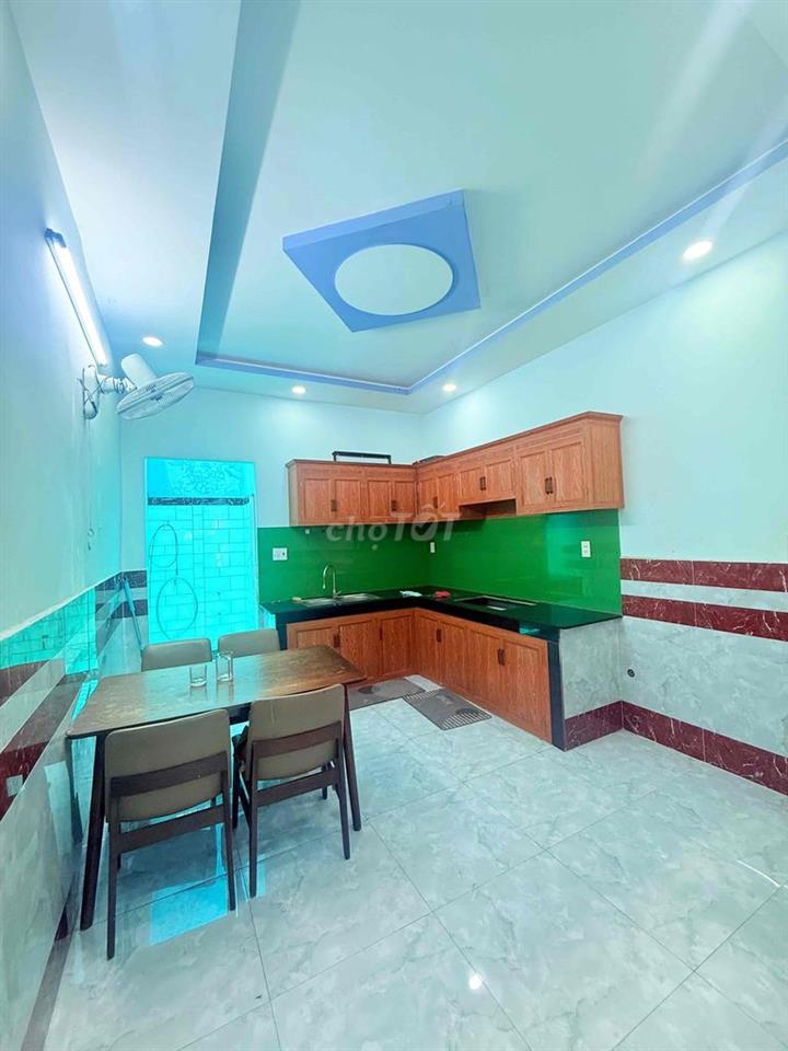 Bán nhà 2 Tầng BTCT Tô Ký, CVPM Quang Trung, NỞ HẬU, 54m, Giá 3.79 Tỷ