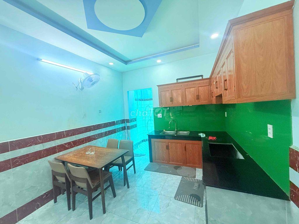 Bán nhà 2 Tầng BTCT Tô Ký, CVPM Quang Trung, NỞ HẬU, 54m, Giá 3.79 Tỷ
