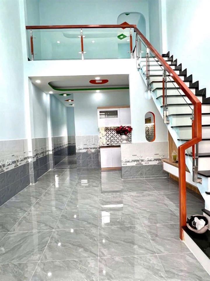 tôi chính chủ cần bán nhà gấp sdc khu vực tô ký chợ bắp