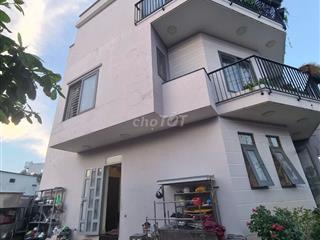 Bán nhà đường Đặng Thúc Vịnh ngay chợ Hóc Môn
