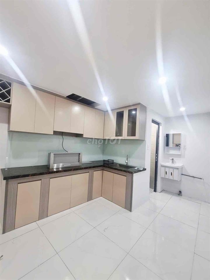NHÀ ĐẸP PHAN VĂN HỚN - HXH - 45m2