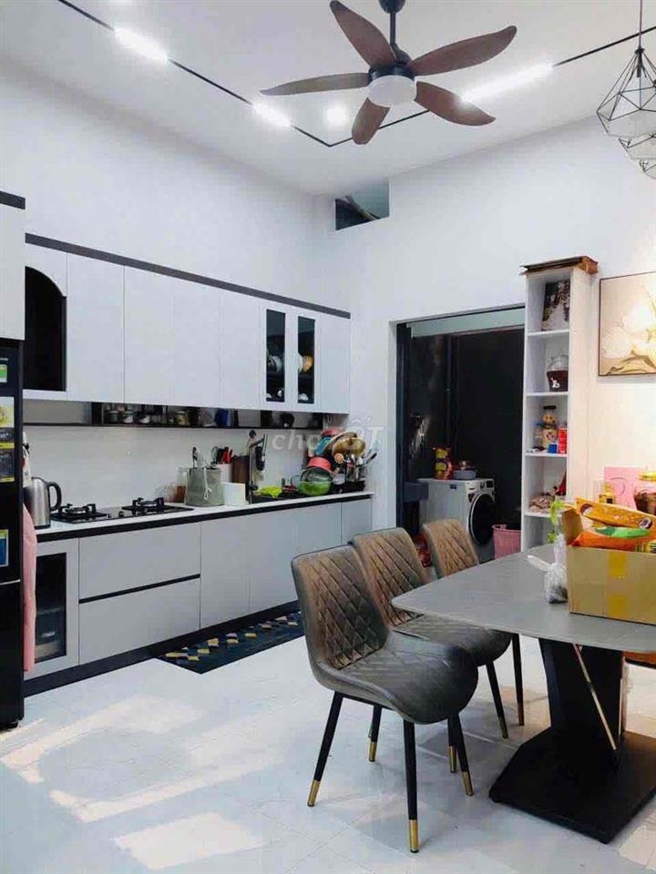 Nhà Hóc Môn 495tr gần chợ Nhị Xuân tự xây chắc chắn