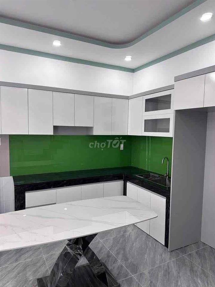 Nhà hẻm ô tô bán lỗ giá 500tr Xuân Thới Thượng, Hóc Môn