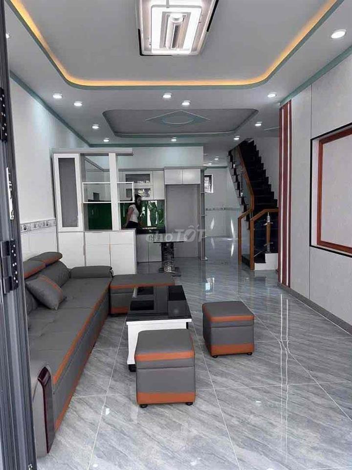 Nhà hẻm ô tô bán lỗ giá 500tr Xuân Thới Thượng, Hóc Môn
