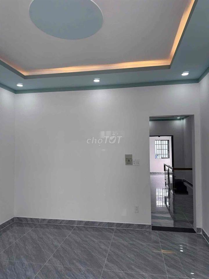 Nhà hẻm ô tô bán lỗ giá 500tr Xuân Thới Thượng, Hóc Môn
