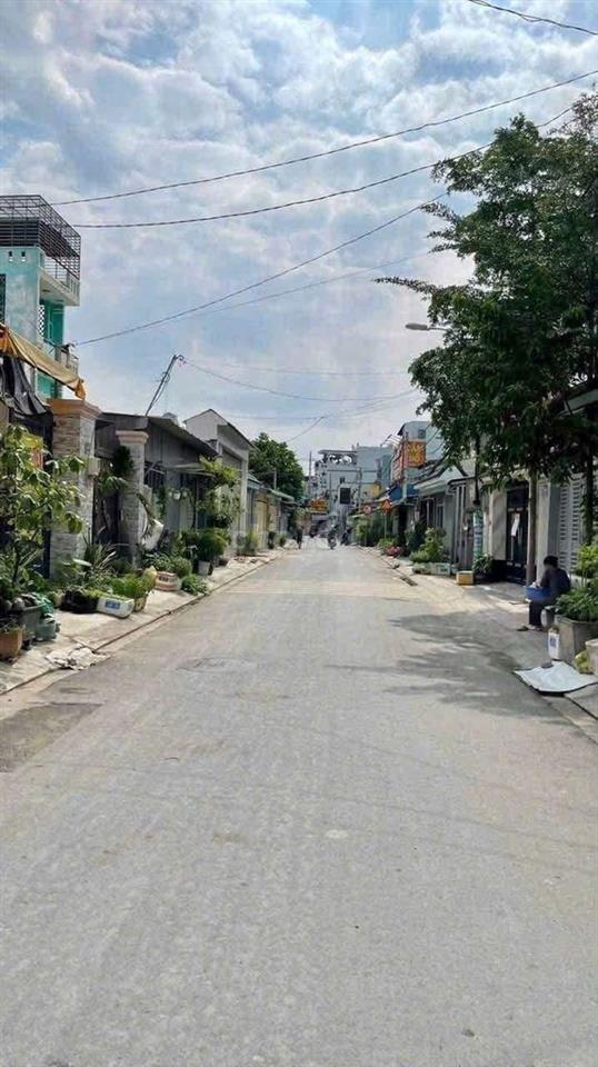 Nhà 1 Trệt 3 Lầu 4x23m Shr MT Xuân Thới 13 Gần Chợ Chữ S Trần Văn Mười