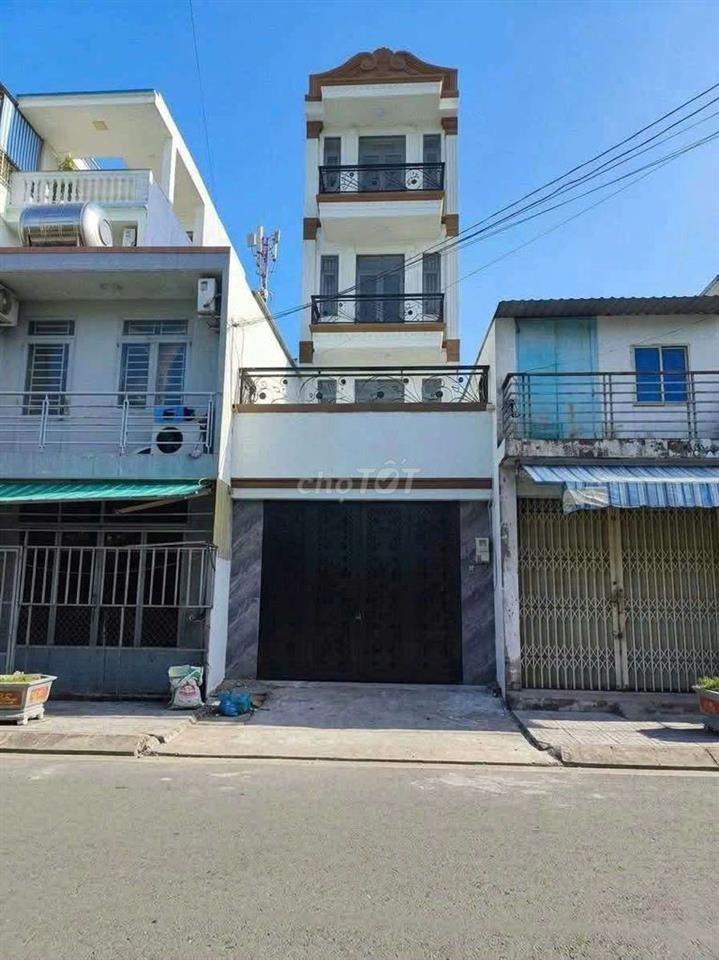 Nhà 1 Trệt 3 Lầu 4x23m Shr MT Xuân Thới 13 Gần Chợ Chữ S Trần Văn Mười