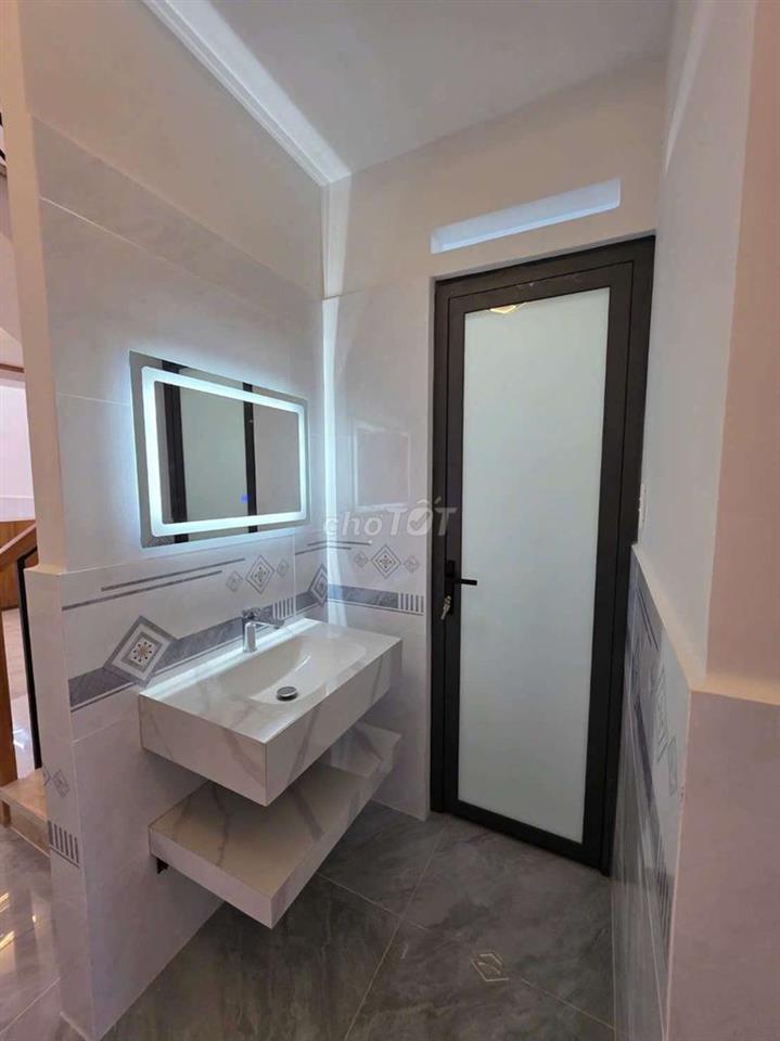 Nhà 1 Lầu 4x20m Shr, MT Nhựa 10M Thông Cách Tô Ký 150m.