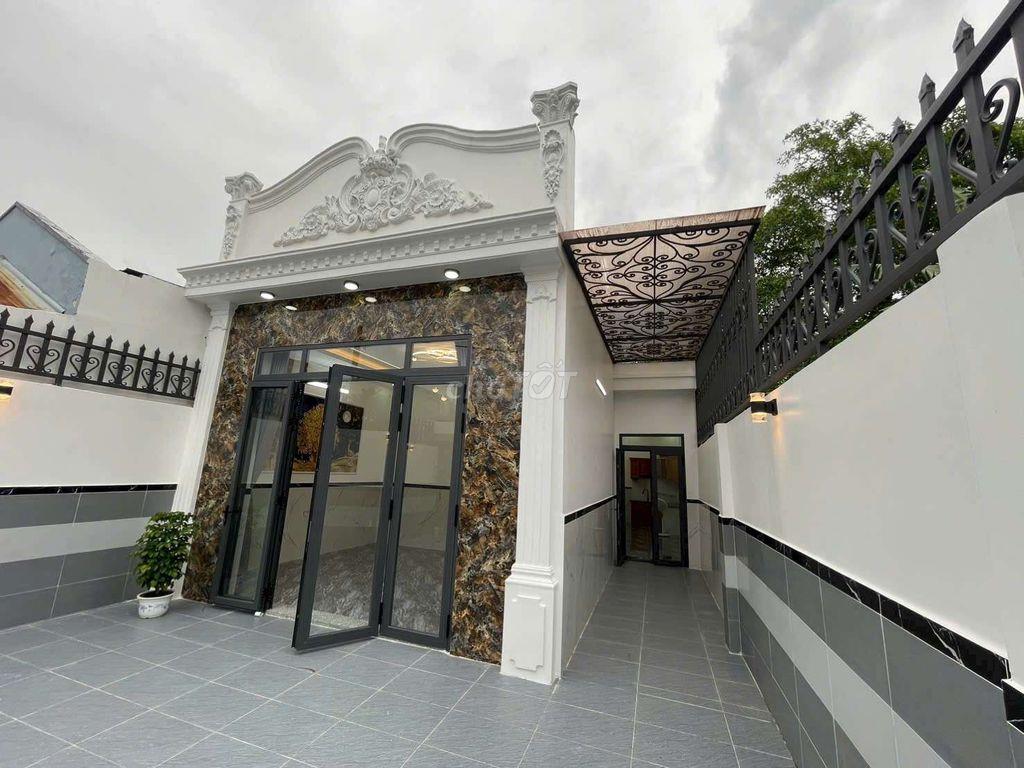 Nhà Cấp 4 Đẹp 6,7x21m Shr. Hẻm ô Tô Gần Chợ Xuân Thới Thượng