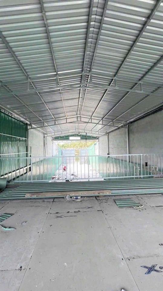 Cần Bán Gấp Xưởng 2MT Trước Sau MT Nhựa 10m 8X42 1/70m Dương Công Khi.