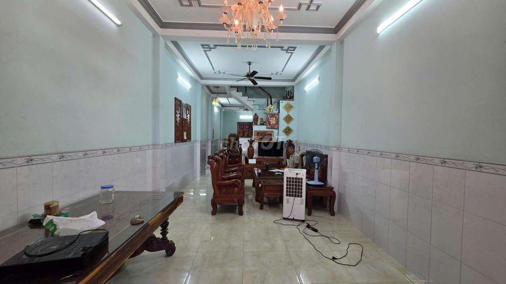 Nhà 1 Lầu Đẹp 4x25m Shr, Hẻm Ô Tô Gần Chợ Đại Hải PHAN VĂN HỚN.