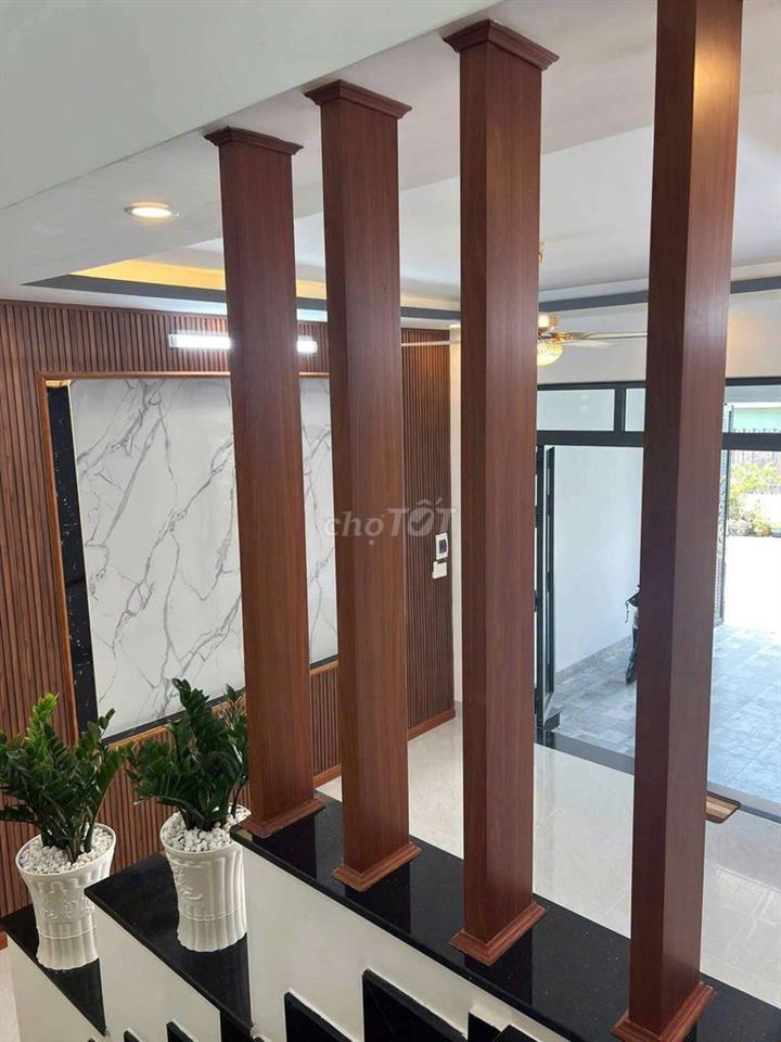 Nhà 1 Lầu Đẹp 5x20m Shr, MT XTT 27 - KD Buôn Bán Tốt Gần Phan Văn Hớn