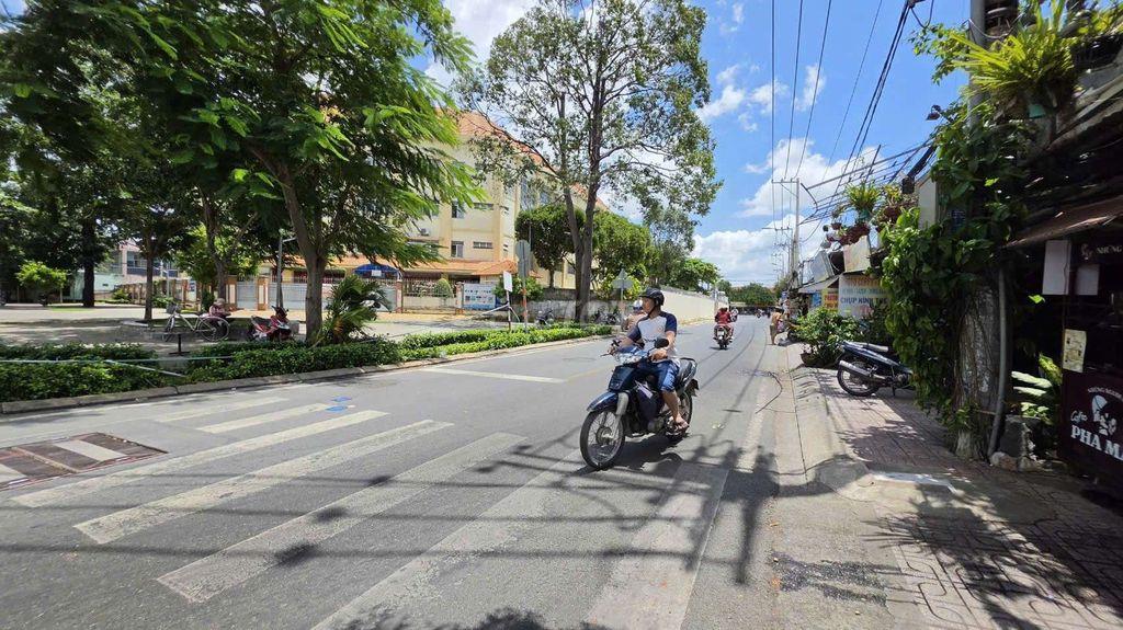 Giảm 500tr Bán Gấp Lô Đất 5x20M, Shr MT XTT53 Gần CV Sinh Thái HM.