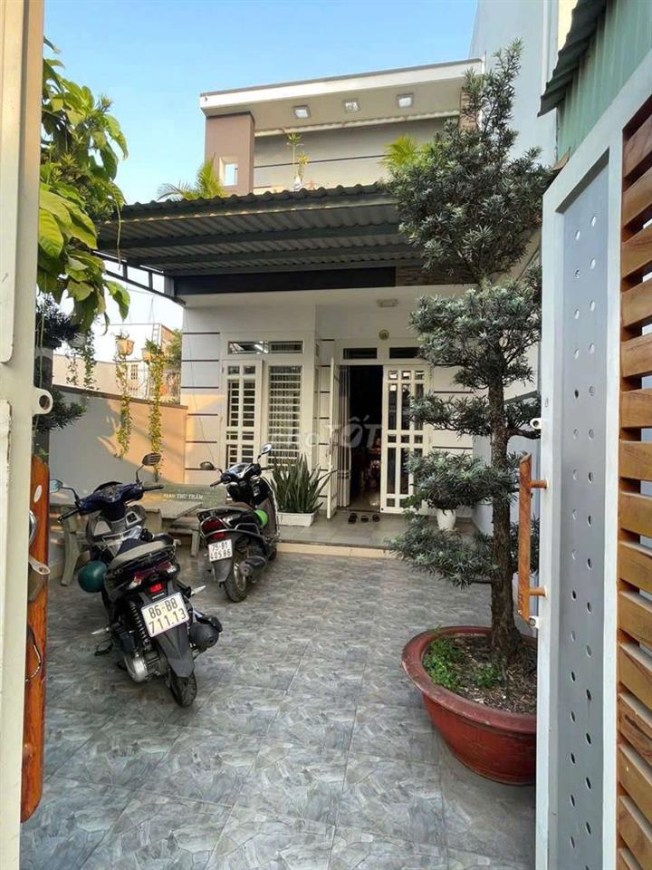 Nhà 1 Lầu Đẹp 4,3x29m Nở Hậu 5m, Hẻm 5m 1/30m Đg Nhựa Gần Đg Song Hành