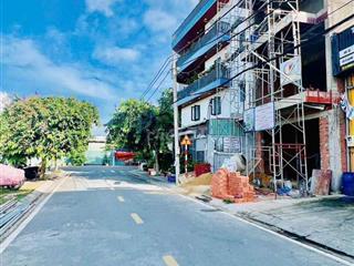 Bán Lô Đất 5c20m, Shr MT Nhựa 10m Vị Trí Đẹp Toàn Nhà Lầu Biệt Thự.