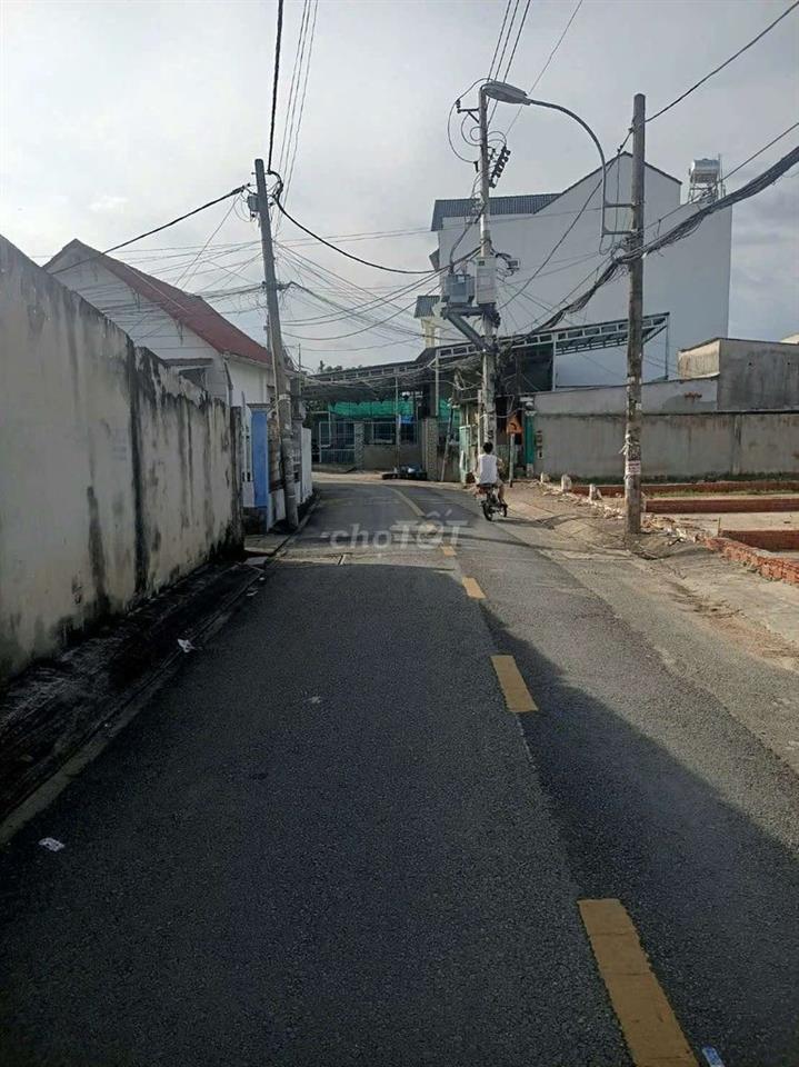 Đất 5x20m, Shr MT Đg Đặng Thị Thanh Cách Chợ Hóc Môn 300m.
