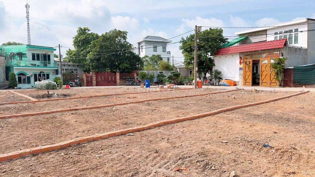 Giản Giá Bán Nhanh, Có Giá Tốt Cho Khách Đất Hẻm ô tô 1/50 Ng Thị Thử