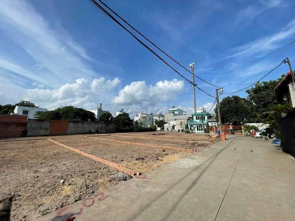 Giản Giá Bán Nhanh, Có Giá Tốt Cho Khách Đất Hẻm ô tô 1/50 Ng Thị Thử