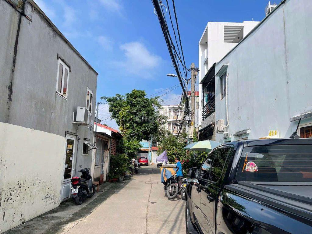 Nhà Cấp 4 Hẻm 6m Ngay Coopmart Phan Văn Hớn Cách Cầu Tham Lương 300m