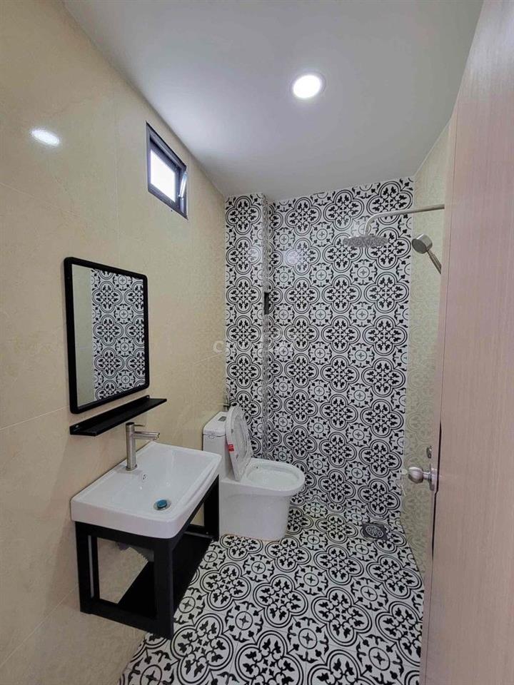 Không cần quảng cáo nhiều, căn nhà tự nói lên giá trị.