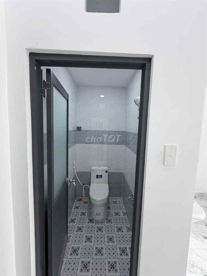 NHÀ SHR HÓC NGAY CHỢ