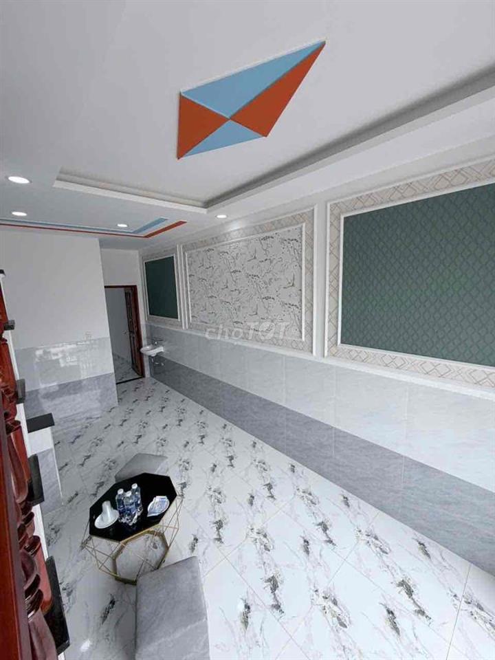 NHÀ SHR HÓC NGAY CHỢ