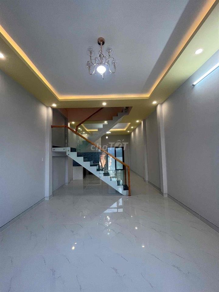 BÁN CĂN NHÀ LẦU SỔ HỒNG RIÊNG GẦN CHỢ ĐÔNG THẠNH