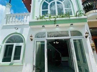 Nhà 1 Trệt 1 Lầu Huỳnh Thị Na Đông Thạnh Hóc Môn 3PN Hẻm Xe Hơi