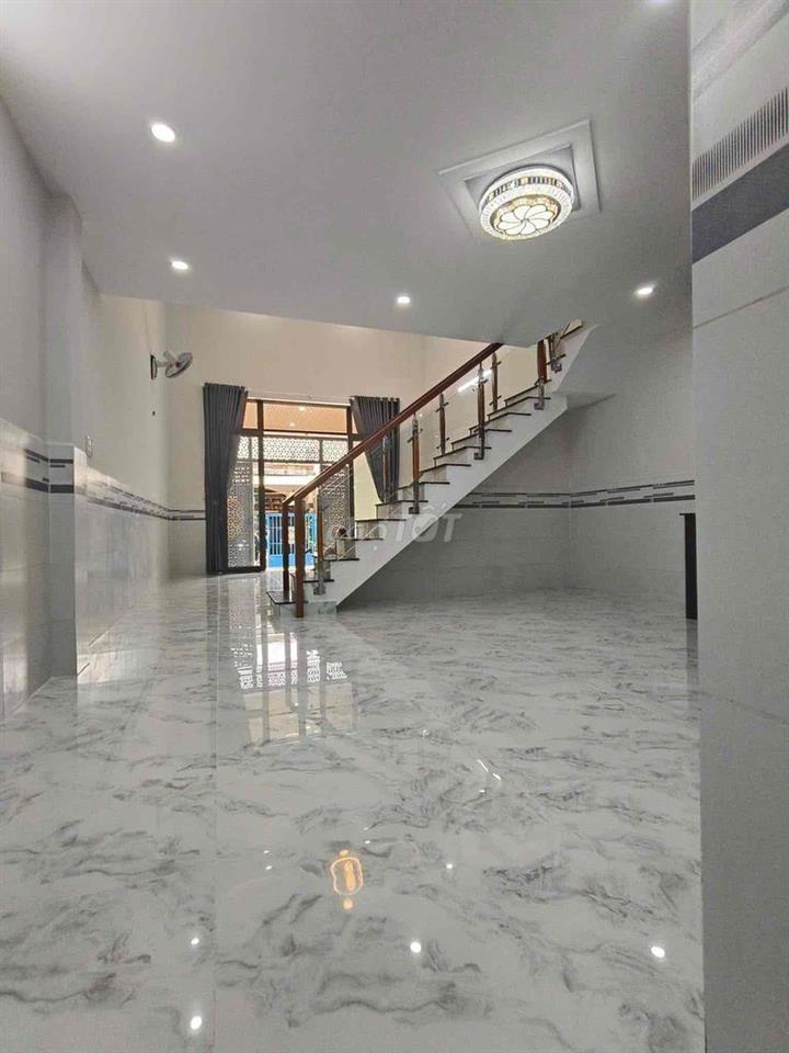 Nhà Sổ Đỏ Riêng 5x16m, 3PN, Trung Đông 7, Hóc Môn