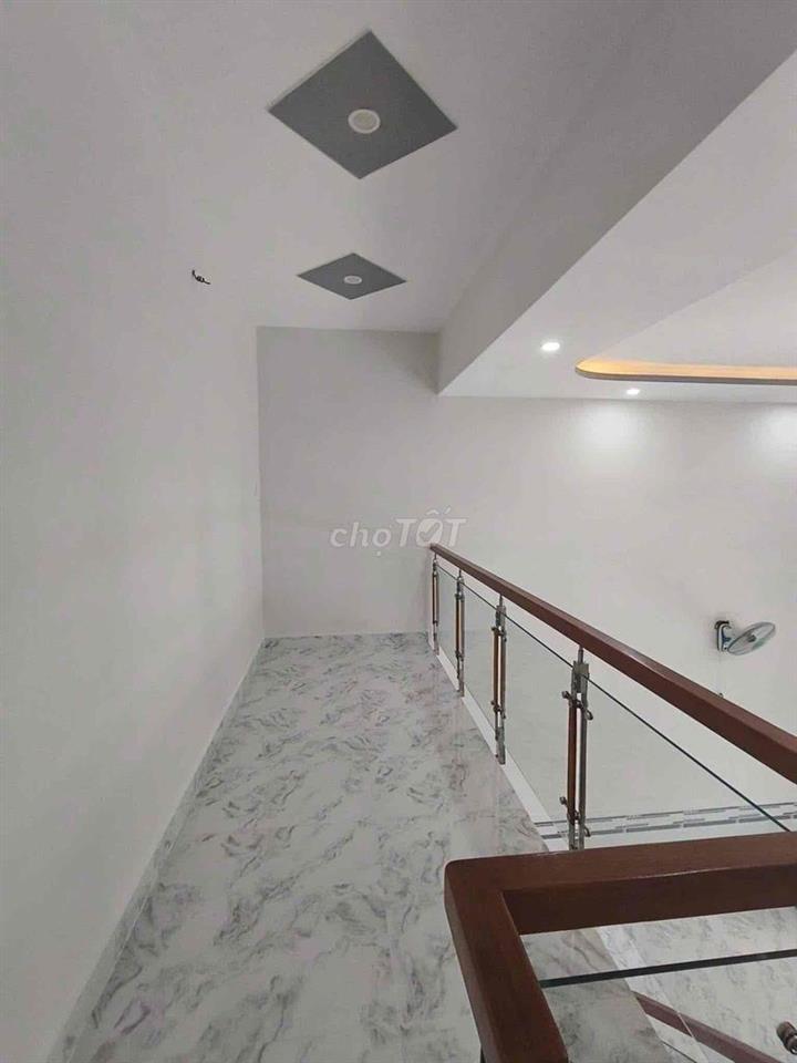 Nhà Sổ Đỏ Riêng 5x16m, 3PN, Trung Đông 7, Hóc Môn