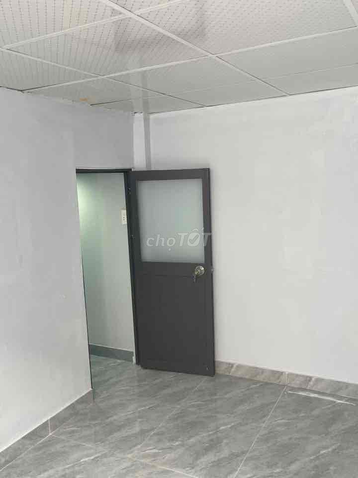 Nhà Hóc Môn 1 Tỷ 050 - Gần Trịnh Thị Miếng - Đúc suốt, Ở Ngay