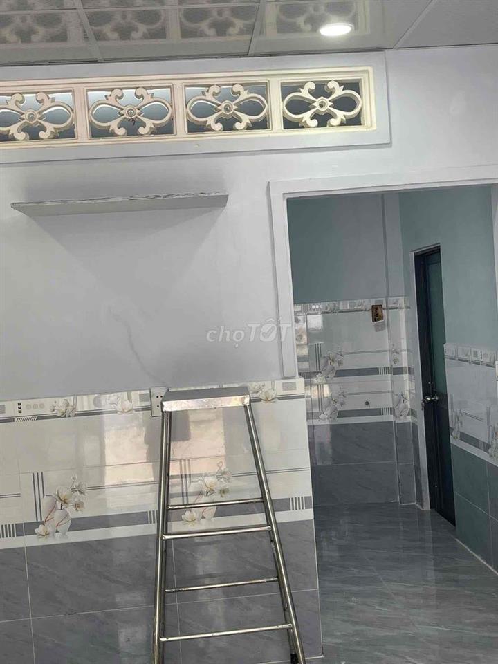 Nhà Hóc Môn 1 Tỷ 050 - Gần Trịnh Thị Miếng - Đúc suốt, Ở Ngay