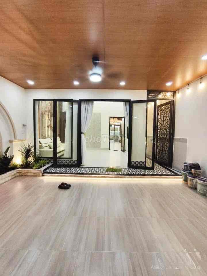 BIỆT THỰ SÂN VƯỜN ĐÔNG THẠNH, HÓC MÔN