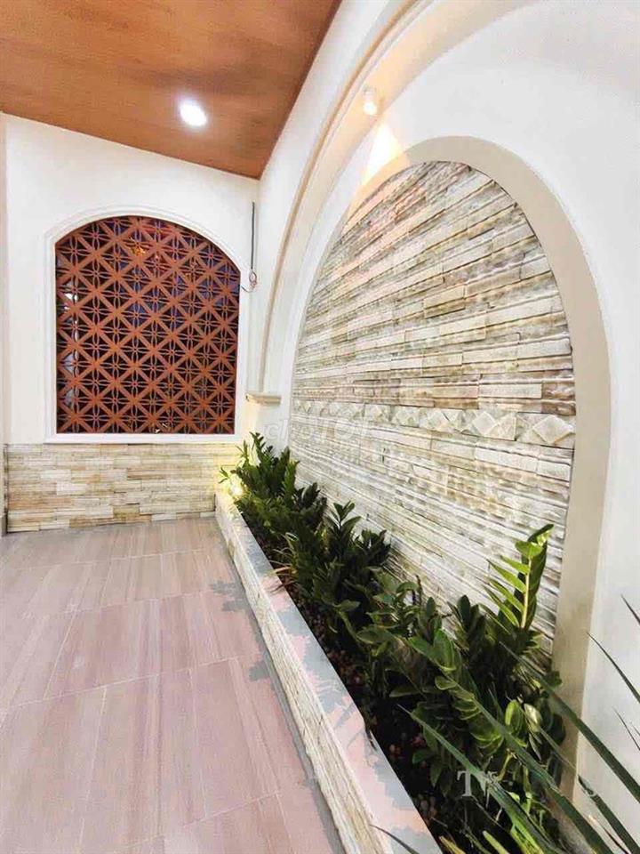 BIỆT THỰ SÂN VƯỜN ĐÔNG THẠNH, HÓC MÔN