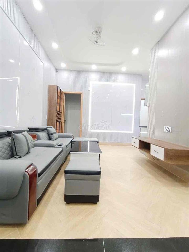 BÁN NHÀ MẶT TIỀN ĐƯỜNG TRUNG ĐÔNG 3