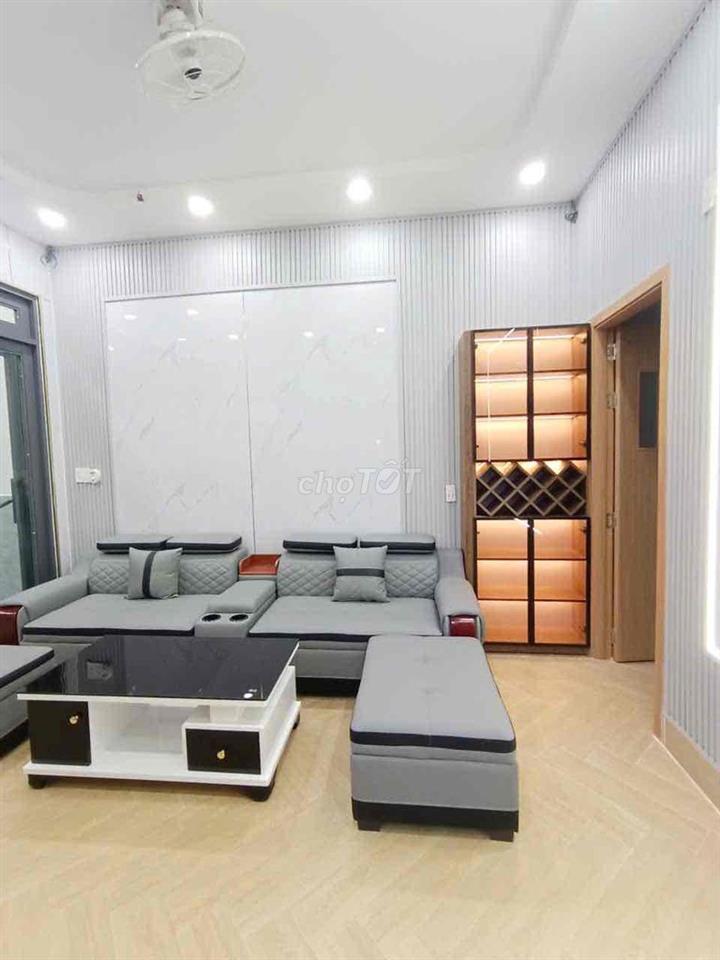 BÁN NHÀ MẶT TIỀN ĐƯỜNG TRUNG ĐÔNG 3