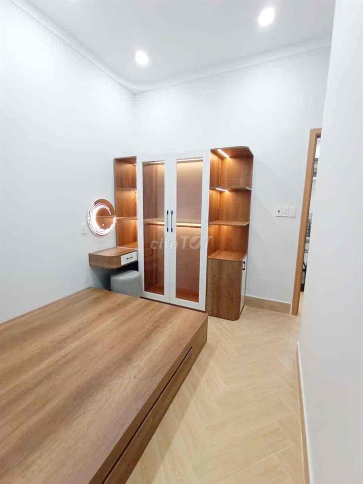 BÁN NHÀ MẶT TIỀN ĐƯỜNG TRUNG ĐÔNG 3