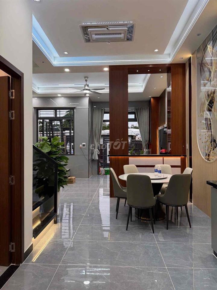 🏡 Bán Nhà Đẹp 1 Trệt 1 Lầu Mái Ngói – Đông Thạnh 4, Hóc Môn – SHR