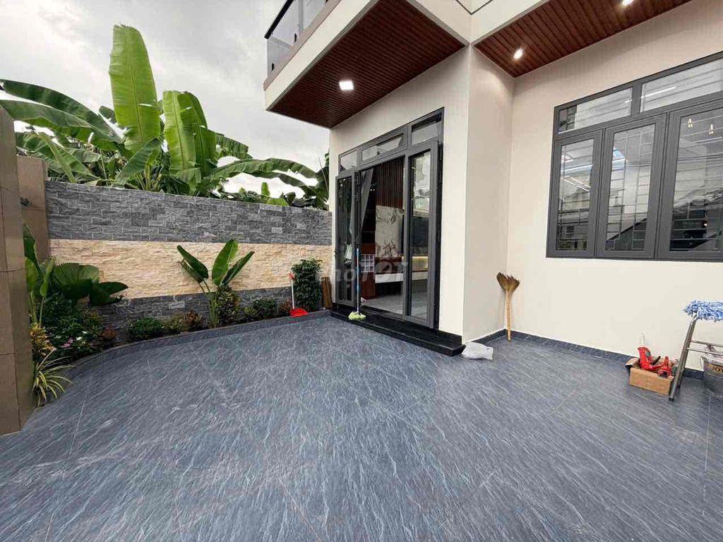 🏡 Bán Nhà Đẹp 1 Trệt 1 Lầu Mái Ngói – Đông Thạnh 4, Hóc Môn – SHR