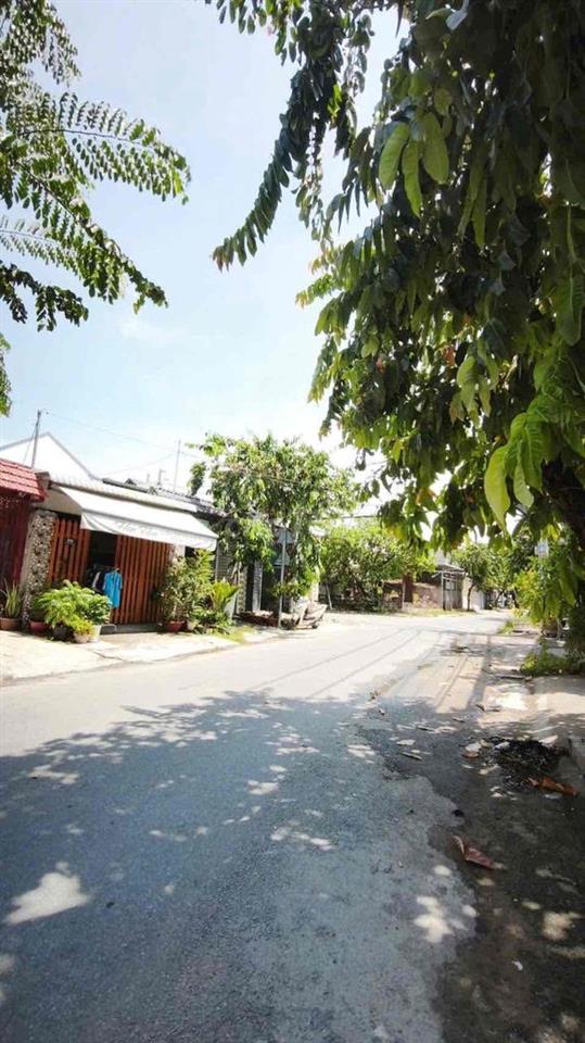 Cần bán 450m đất gần sân bóng Thới Tứ. Thới Tam Thôn. Hóc Môn