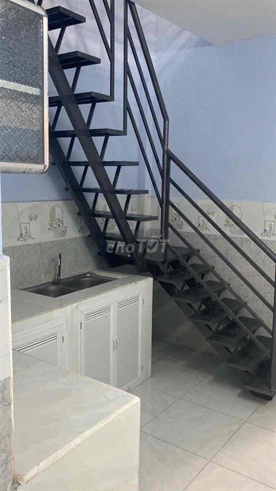 BÁN NHÀ ẤP 6 ĐÔNG THẠNH 2 PN 2WC