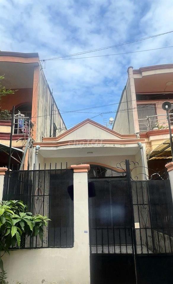 Nhà 1/ Phan Văn Hớn Vô Xíu, Đường Xe Hơi