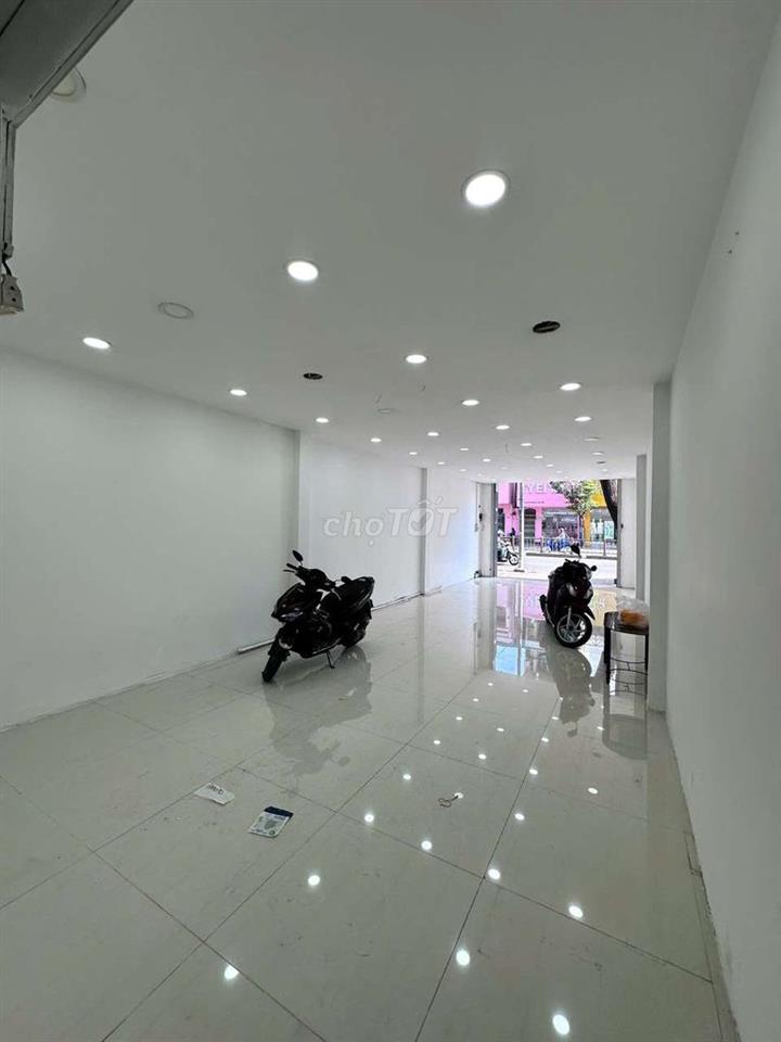 Mặt Bằng 4,5x15 Mặt Tiền Quang Trung, Ngay Làng Trẻ Em