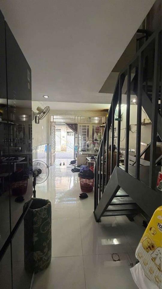Hàng Cực Hiếm , HXH Thông , 2 tầng , Giá chỉ 2Tỷ 680
