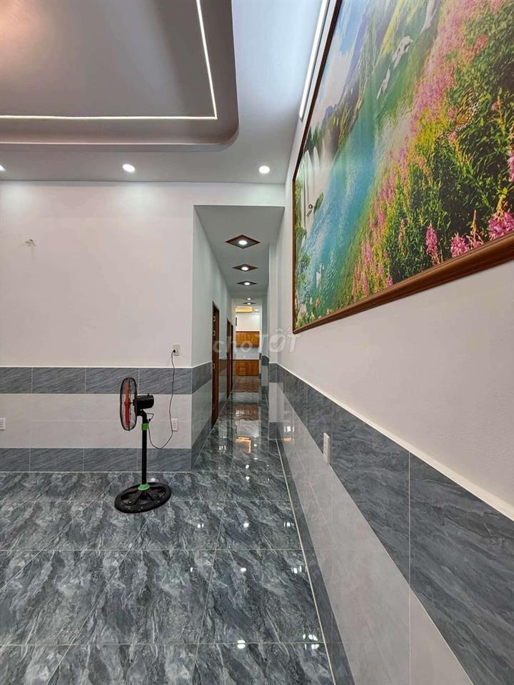Chính chủ cần bán nhà 5m x 20m đường Xuân Thới Sơn 20