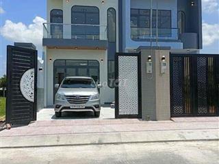 Siêu Phẩm Nhà Phố Cao Cấp ! Mặt Tiền Đường XTT20