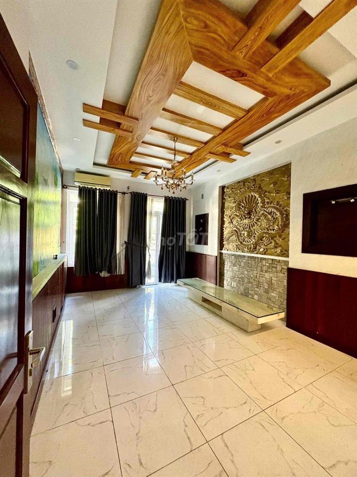 Cho thuê nhà Mt đường nhựa Bà điểm gần An sương